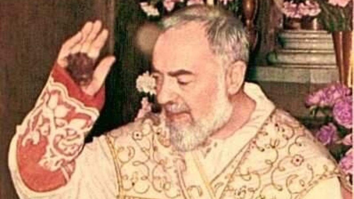 stimmate-padre-pio.jpg