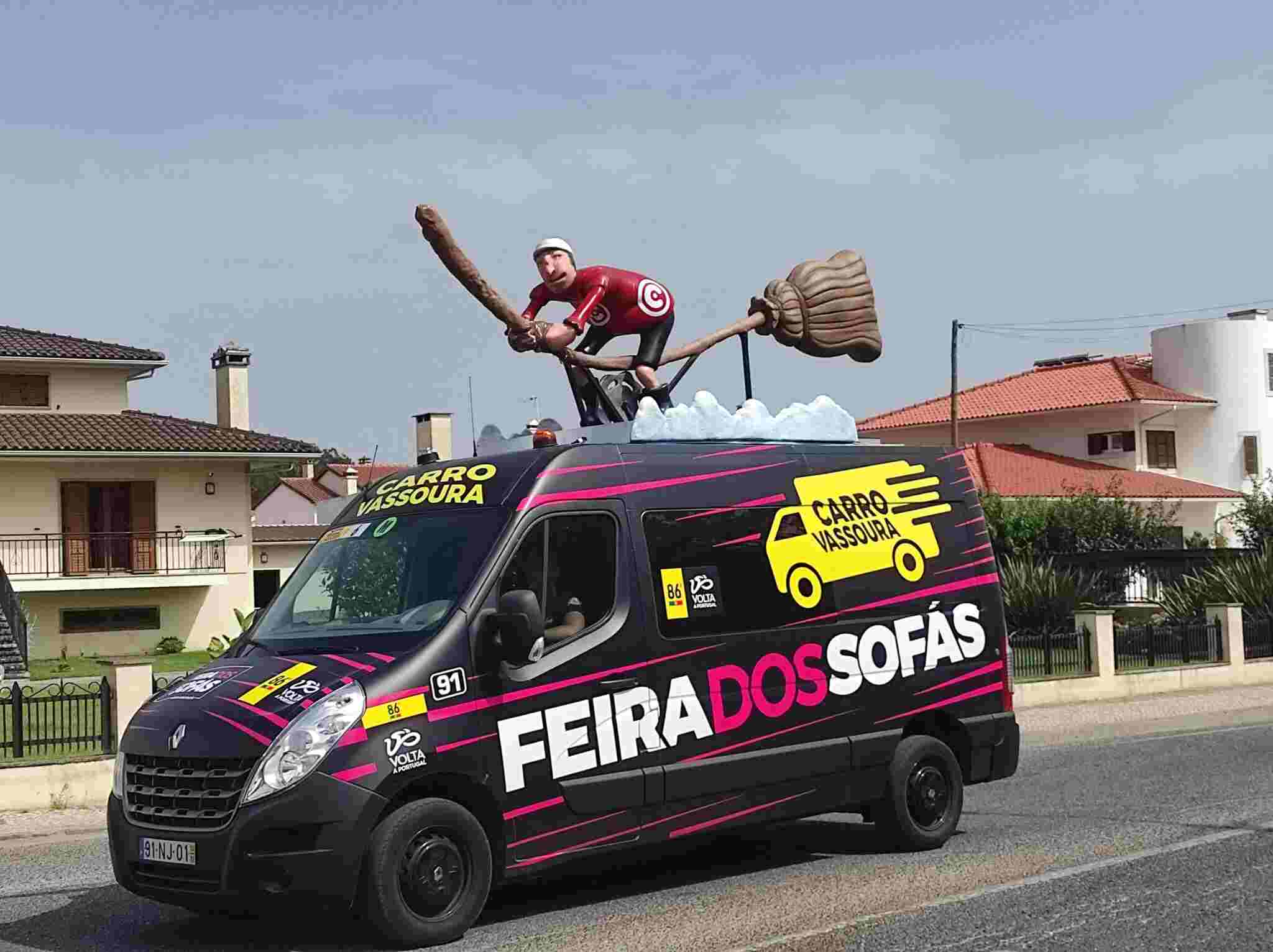 volta2025_carro_vassoura.jpg